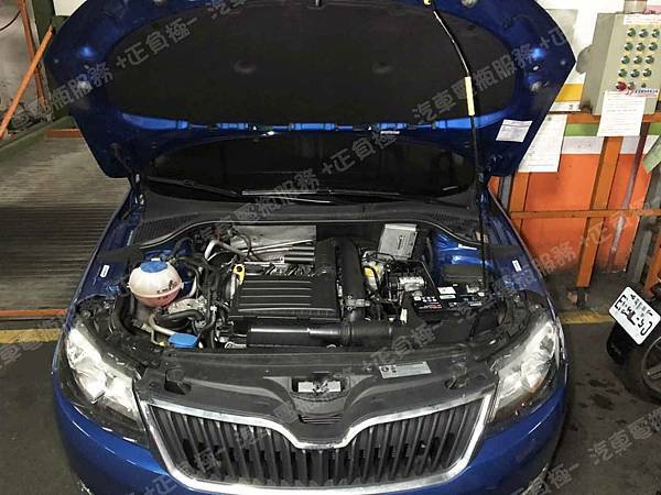 【台北】SKODA斯柯達 Rapid Spaceback 1.4 TSI 2017年 原廠電瓶 德國MOLL莫爾 EFB 59AH 640A(EN) 更換 汽車電池 德國MOLL莫爾 EFB 82060 60AH 640A(EN) 【到府更換】 IMG_1963