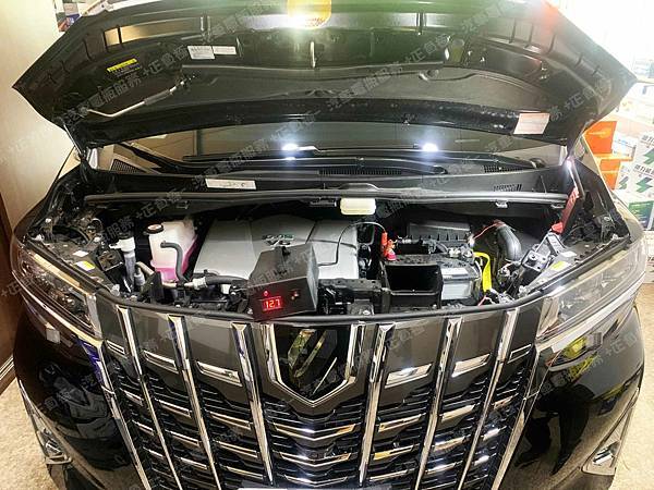 【台北】TOYOTA豐田 Alphard Executive Lounge 3.5 2020年 原廠電瓶 EFB S-95 D26(JIS) 70AH 604A 更換 汽車電池 台灣 鐵力能源 磷酸鋰鐵電池 EFB LT-B0012L / 100D26L 800CCA IMG_1986