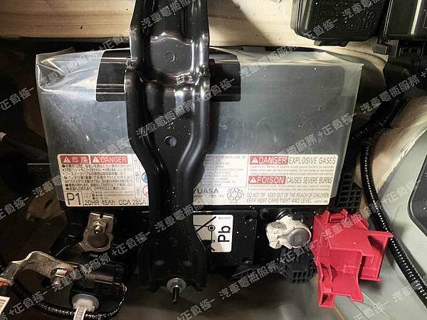 【台北】TOYOTA豐田 RAV4 2.5 Hybrid油電版 MK5五代 2019年 原廠輔助電瓶 日製GS YUASA 45AH 285A(EN) 更換 汽車電池 德國MOLL莫爾 EFB 82060 60AH 640A(EN) 有排氣孔設計 IMG_2237