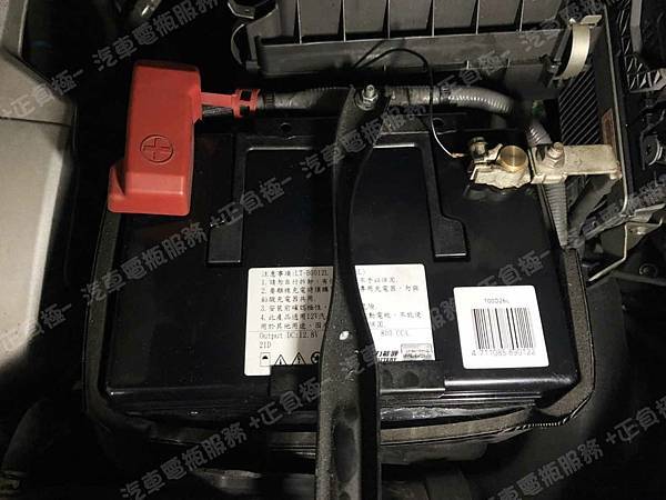 【台北】TOYOTA豐田 Alphard Executive Lounge 3.5 2016年 原廠電瓶 80D26L-MF 70AH 580A 更換 汽車電池 台灣 鐵力能源 磷酸鋰鐵電池 EFB LT-B0012L / 100D26L 800CCA 【到府更換】 IMG_2352