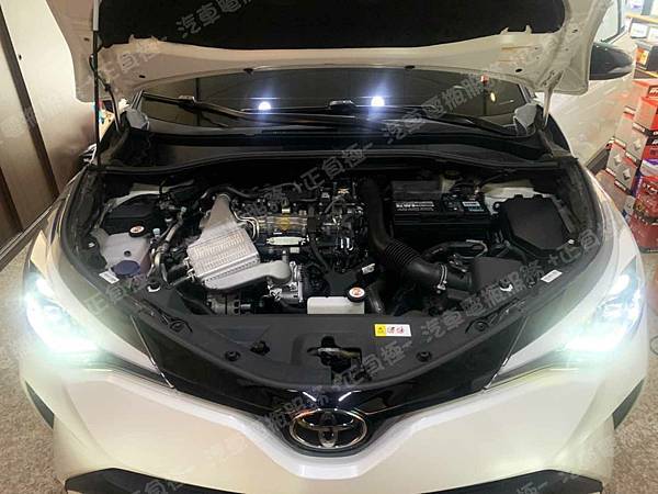 【台北】TOYOTA豐田 C-HR 1.2 Turbo 2020年 原廠電瓶 土耳其MUTLU EFB 370LN2-MF 60AH 520A 更換 汽車電池 德國MOLL莫爾 EFB 82070 70AH 760A(EN) IMG_2877