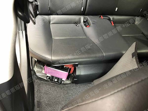 【台北】TOYOTA豐田 PRIUS C 1.5 Hybrid油電版 2017年 輔助電瓶 原廠 台製GS統力 340LN0-MF 35AH 264A(EN) 更換 汽車電池 德國VARTA華達 銀合金 54418 44AH 390A(EN) 【到府安裝】 IMG_3691