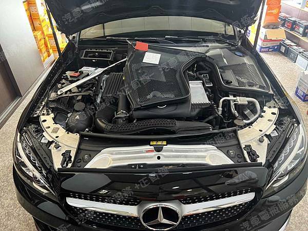 【台北】MERCEDES BENZ賓士 C-Class Coupe C250 C205 2018年 原廠電瓶 MOLL莫爾 AGM 80AH 800A(EN) 更換 汽車電池 德國VARTA華達 德國廠 AGM F21 80AH 800A(EN) IMG_8227