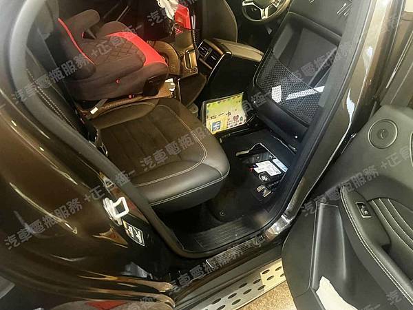 【台北】MERCEDES BENZ賓士 ML350 BlueTEC 4MATIC W166 2014年 原廠電瓶 BENZ AGM 95AH 850A(EN) 更換 汽車電池 德國VARTA華達 德國廠 AGM G14 95AH 850A(EN) IMG_0161