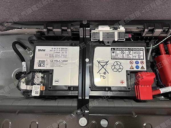 【台北】BMW寶馬 7-Series 740Li G12 2020年 原廠電瓶 BMW AGM 90AH 850A(EN) 更換 汽車電池 奧地利BANNER紅牛 AGM 59201 92AH 850A(EN) 【到府更換】 IMG_8585