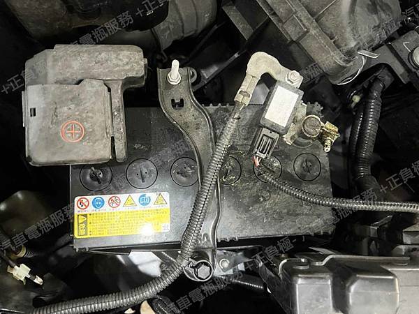 【台北】HONDA本田 HR-V 1.8 VTi-S 2021年 原廠電瓶 55B24L(S)-MF 加水式 45AH 320A 更換 汽車電池 台灣B-Power永久電瓶 鋰鐵電池 20B24LS 20AH 520A IMG_8476