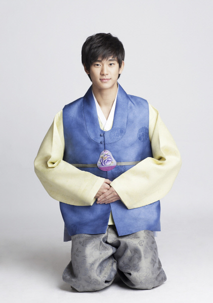 20110201_kim_soohyun_1.jpg