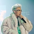 101204top1.jpg