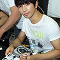 20100606_mblaq_fansign_9-400x600.jpg