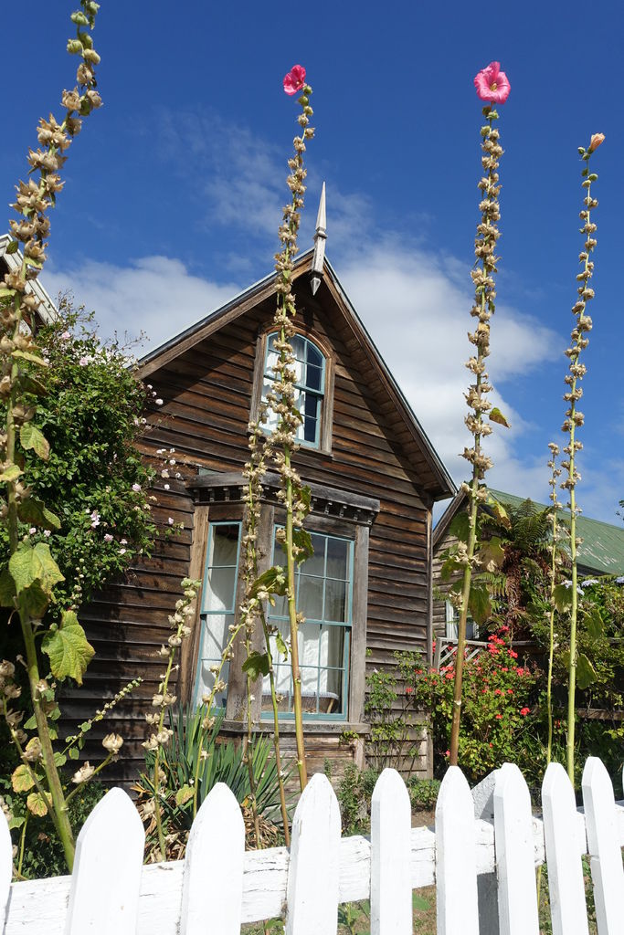 Akaora_French Village.JPG Akaora_French Village.JPG