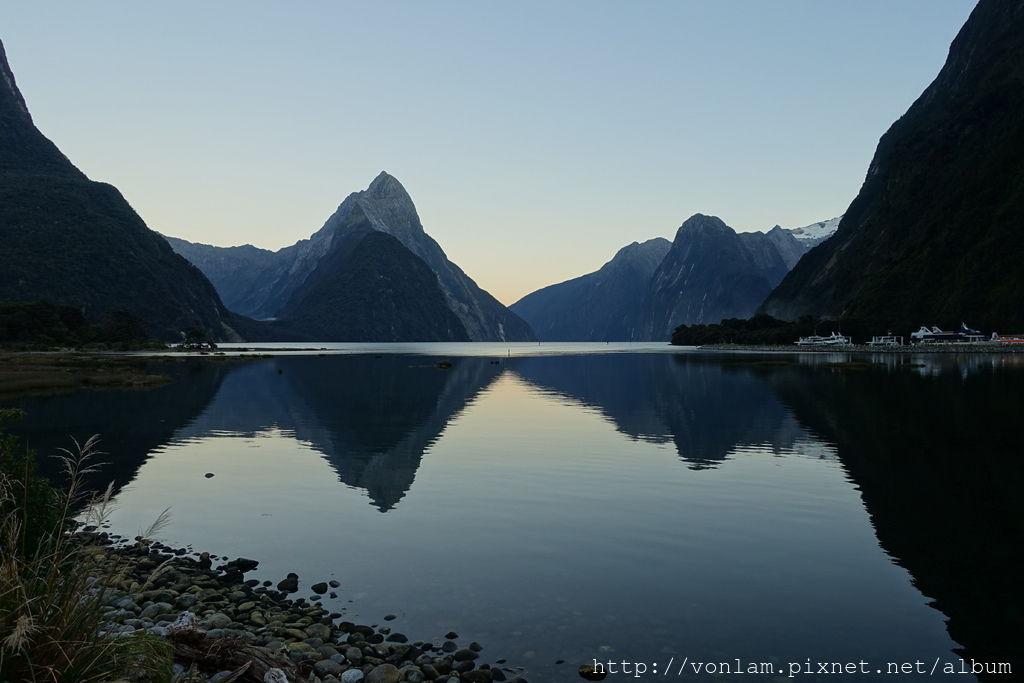 Milford Sound1.JPG