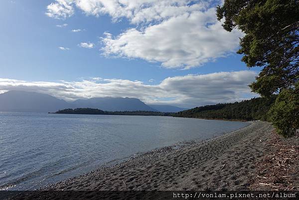 Henry Creek Campsite是Te Anau和Milford Sound 之間的其中一個露營點