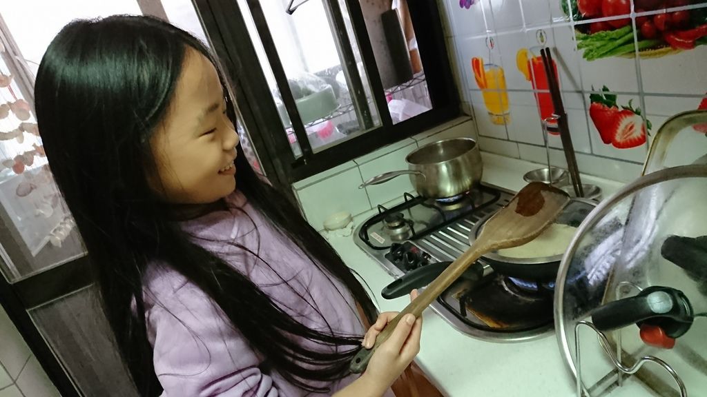 2019-01-28 挹萱煎蛋餅😋_190203_0002.jpg