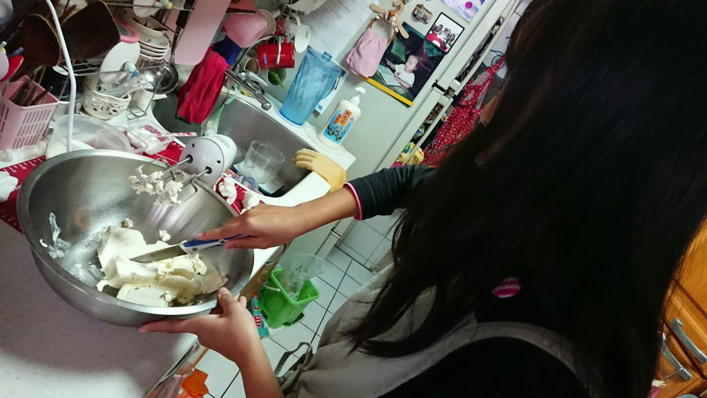 2019-02-03 挹庭做乳酪蛋糕_190204_0004_0_調整大小.jpg