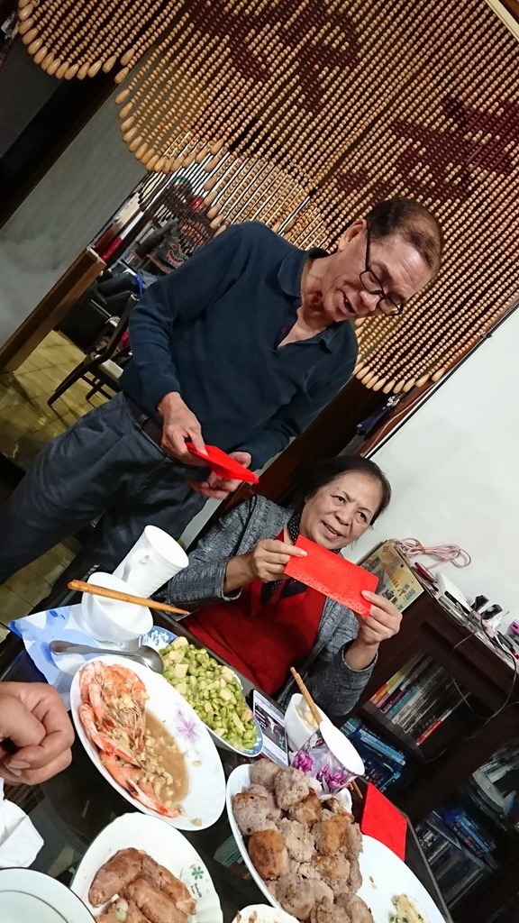 201924 除夕_190204_0032_調整大小.jpg