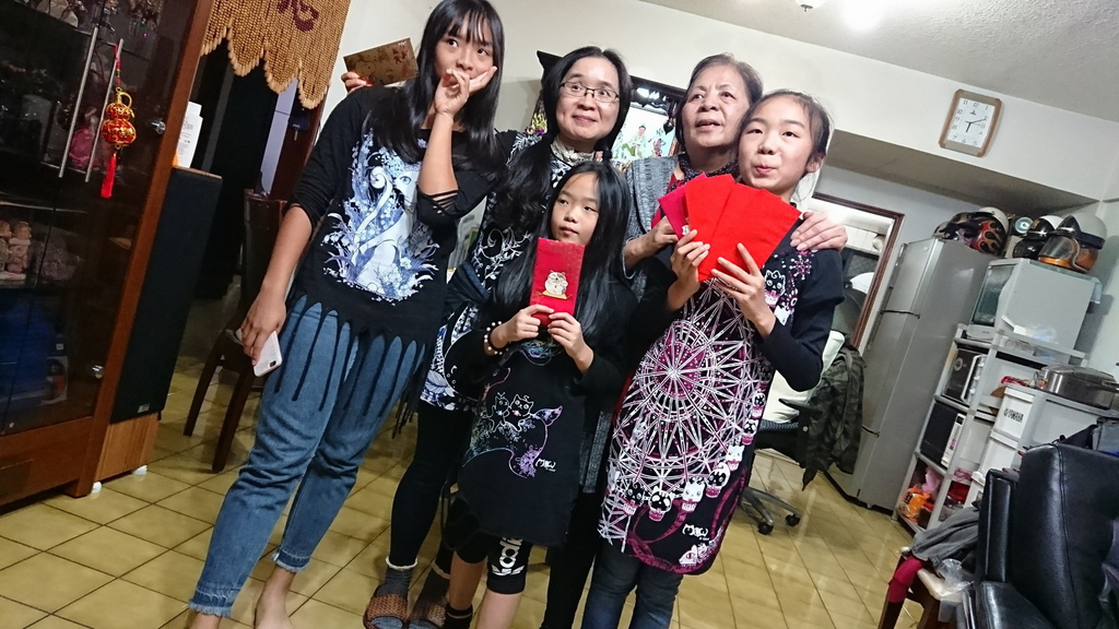 201924 除夕_190204_0064_調整大小.jpg