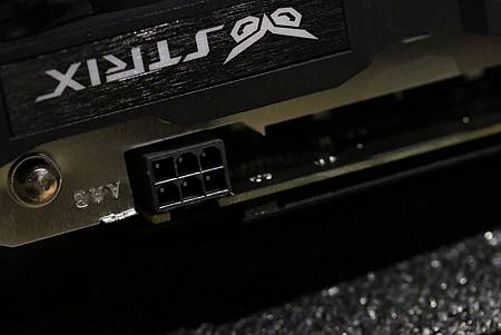 STRIX-GTX960-DC2OC-2GD5 -13.jpg