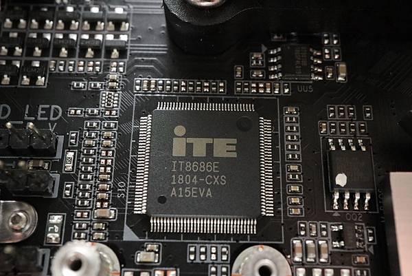 ITE 8686E.JPG