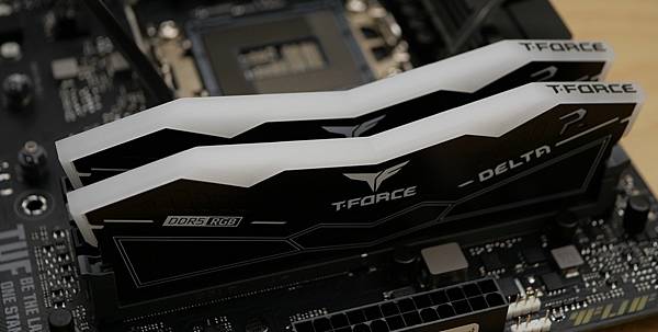 [開箱] 非二進制 DDR5 到來 T-FORCE DELT