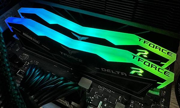 [開箱] 非二進制 DDR5 到來 T-FORCE DELT