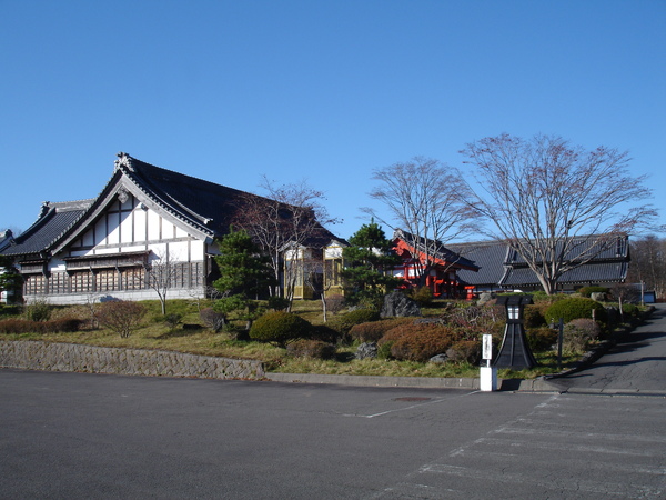 DAY2登別時代村(遇到休館日，所以沒法進去啦).JPG