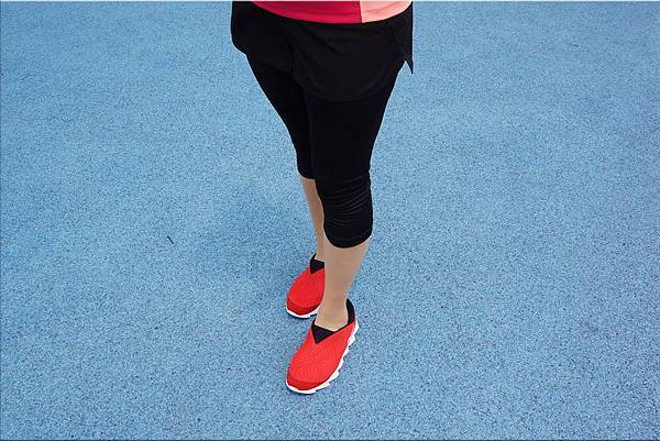 VPEP walking women's shoes / elegant red / suitable for walking, leisure travel, go to work - รองเท้าวิ่งผู้หญิง - วัสดุอื่นๆ สีแดง