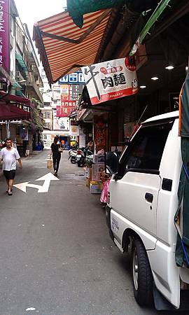 東門市場鈜景國產肉品專賣店