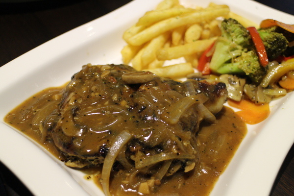 樂廚食苑:複合式異國料理-樂廚食苑(捷運古亭站) 樂廚食苑:複合式異國料理-樂廚食苑(捷運古亭站)