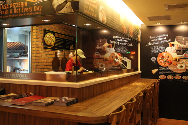 Vasa Pizzeria 瓦薩比薩(中山店):沒吃過這麼濕潤的批薩-Vasa Pizzeria 瓦薩比薩(中山店)派對分享餐 Vasa Pizzeria 瓦薩比薩(中山店):沒吃過這麼濕潤的批薩-Vasa Pizzeria 瓦薩比薩(中山店)派對分享餐