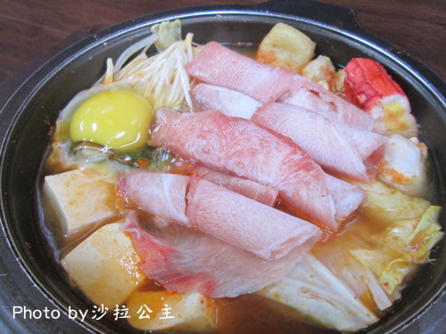 五路鍋聖(文化店):五路鍋聖(陽明山)文化大學旁 五路鍋聖(文化店):五路鍋聖(陽明山)文化大學旁