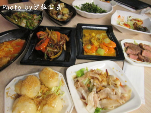 蕉葉泰式料理餐廳(市民大道店):蕉葉泰式料理吃到飽 蕉葉泰式料理餐廳(市民大道店):蕉葉泰式料理吃到飽