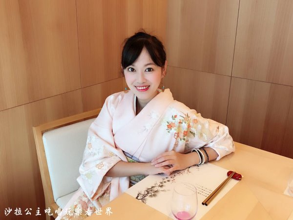 乐轩松阪亭和服.jpg