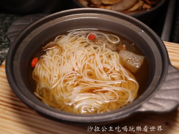 IMG_0463.JPG IMG_0463.JPG