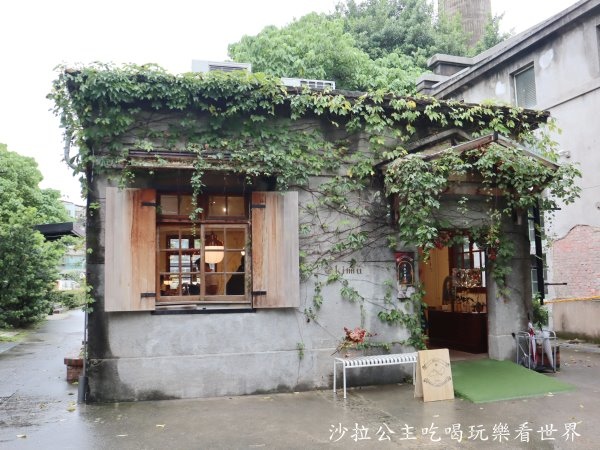 IMG_0825.JPG IMG_0825.JPG