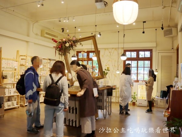 IMG_0827.JPG IMG_0827.JPG