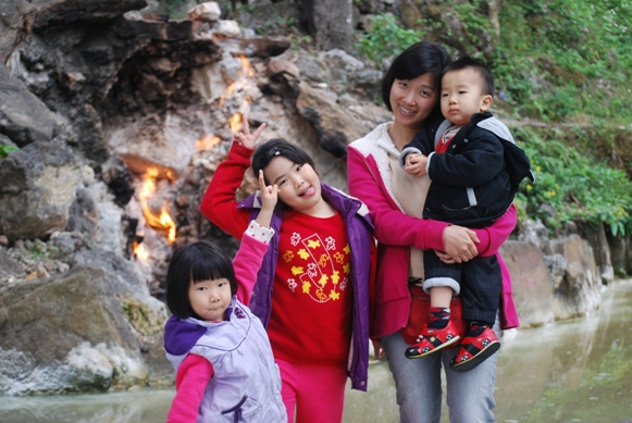 DSC_0514.JPG DSC_0514.JPG