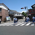 制服和天空很搭