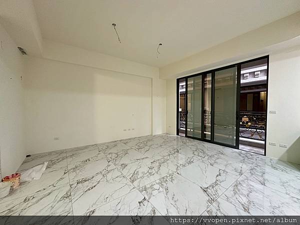 新竹買屋!! 【很慧賣】晴山林~七米面寬全新電梯美墅!!  