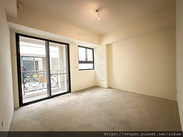 新竹買屋!! 【很慧賣】晴山林~七米面寬全新電梯美墅!!  