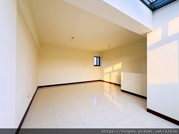 苗栗買屋!! 【很慧賣】大埔重劃區~鴻福家園~全新併停雙車美