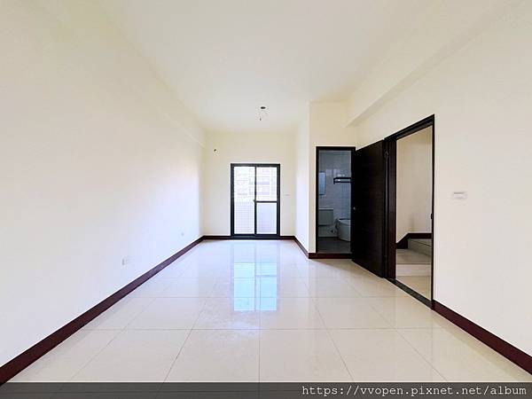 苗栗買屋!! 【很慧賣】大埔重劃區~鴻福家園~全新併停雙車美