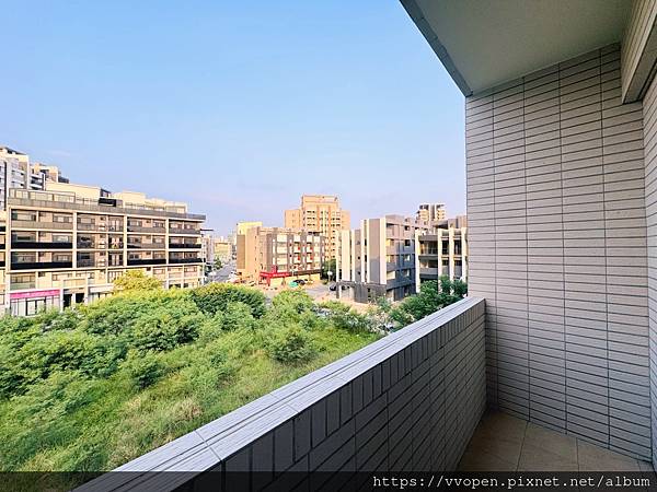 苗栗買屋!! 【很慧賣】大埔重劃區~鴻福家園~全新併停雙車美