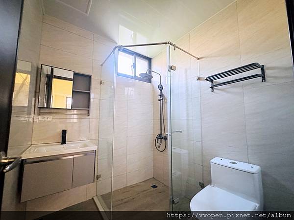 苗栗買屋!! 【很慧賣】大埔重劃區~鴻福家園~全新併停雙車美