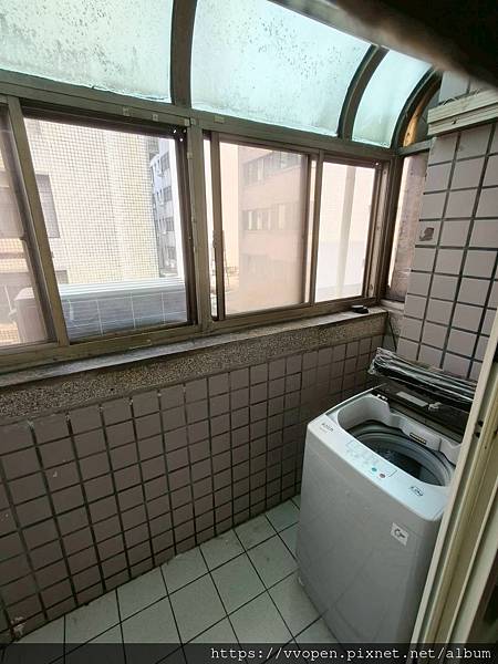 竹北買屋!! 【很慧賣】縣府特區~成功學區~超值採光大一室~