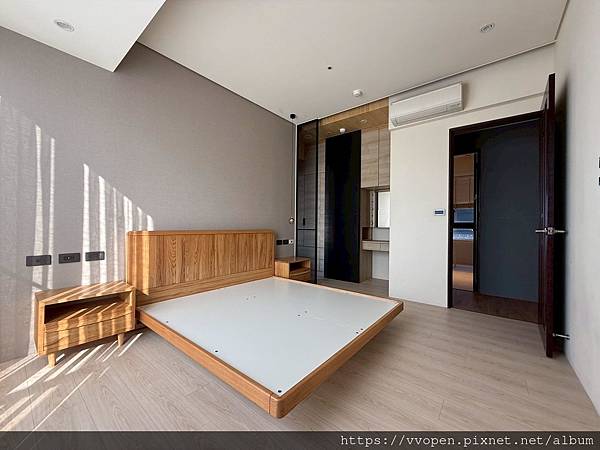 新竹買屋!! 【很慧賣】關埔特區~世界島~高檔美裝潢大三房+