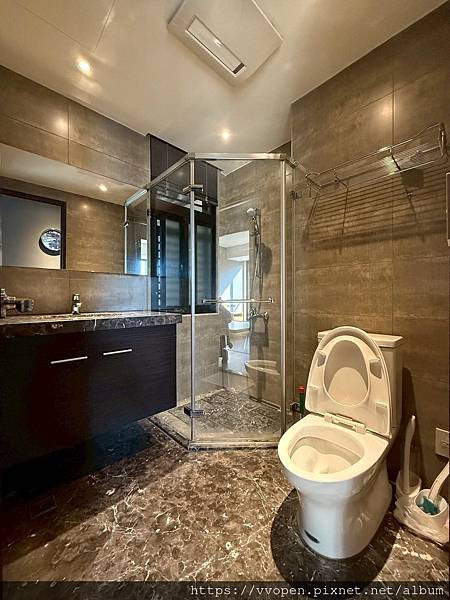 新竹買屋!! 【很慧賣】關埔特區~世界島~高檔美裝潢大三房+