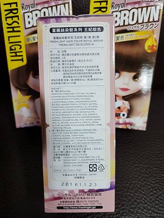 small00004 small00004