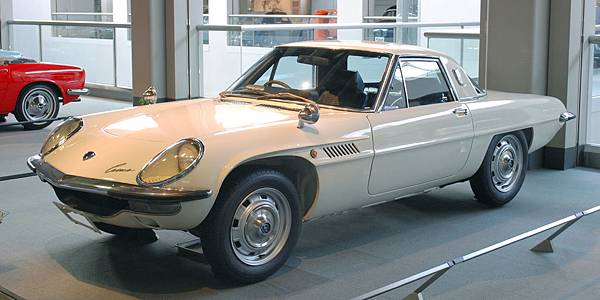 1968_Mazda_Cosmo-Sport_01.jpg