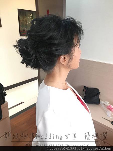 媽媽妝髮範例-優雅盤髮 台北新娘秘書Wedding女皇 媽媽妝髮範例-優雅盤髮 台北新娘秘書Wedding女皇