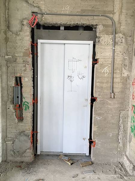 氣密隔煙幕-內崁式台南康思迅_1769.jpg